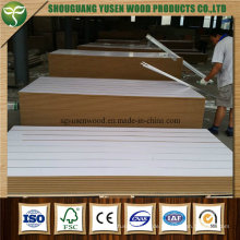 Melamin Schlitzplatte / Slat Wall Board